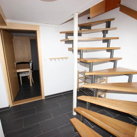 Appartamento Moeoesli By Interhome Lenk